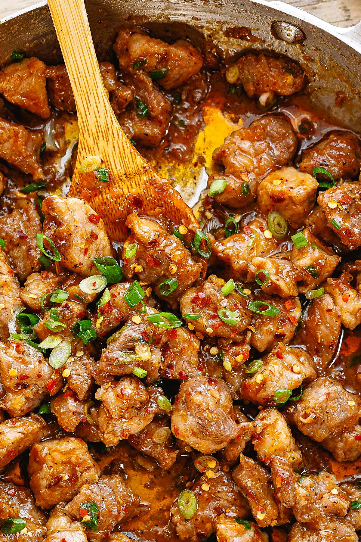 Stir-Fried Pork with Garlic and Burmese Shallots