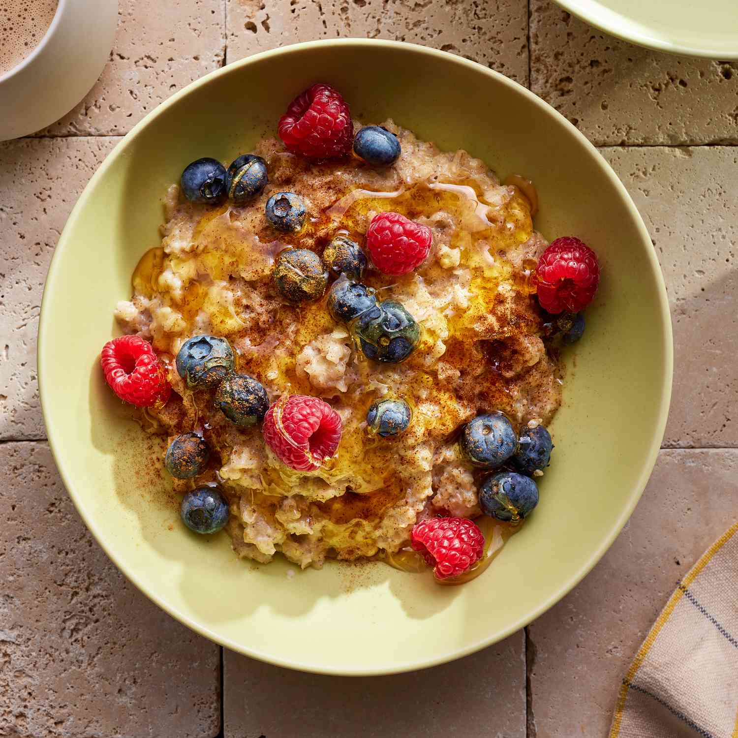 Kristoff’s Mountain Berry and Oat Breakfast Bowl