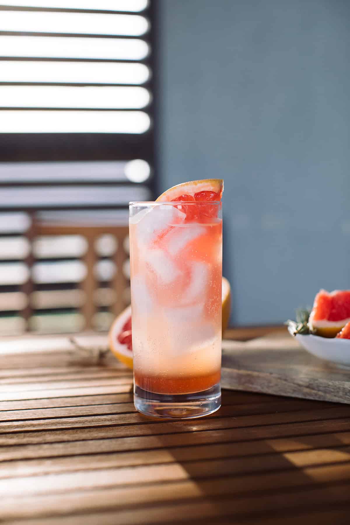Grapefruit-Cilantro Tequila Fizz