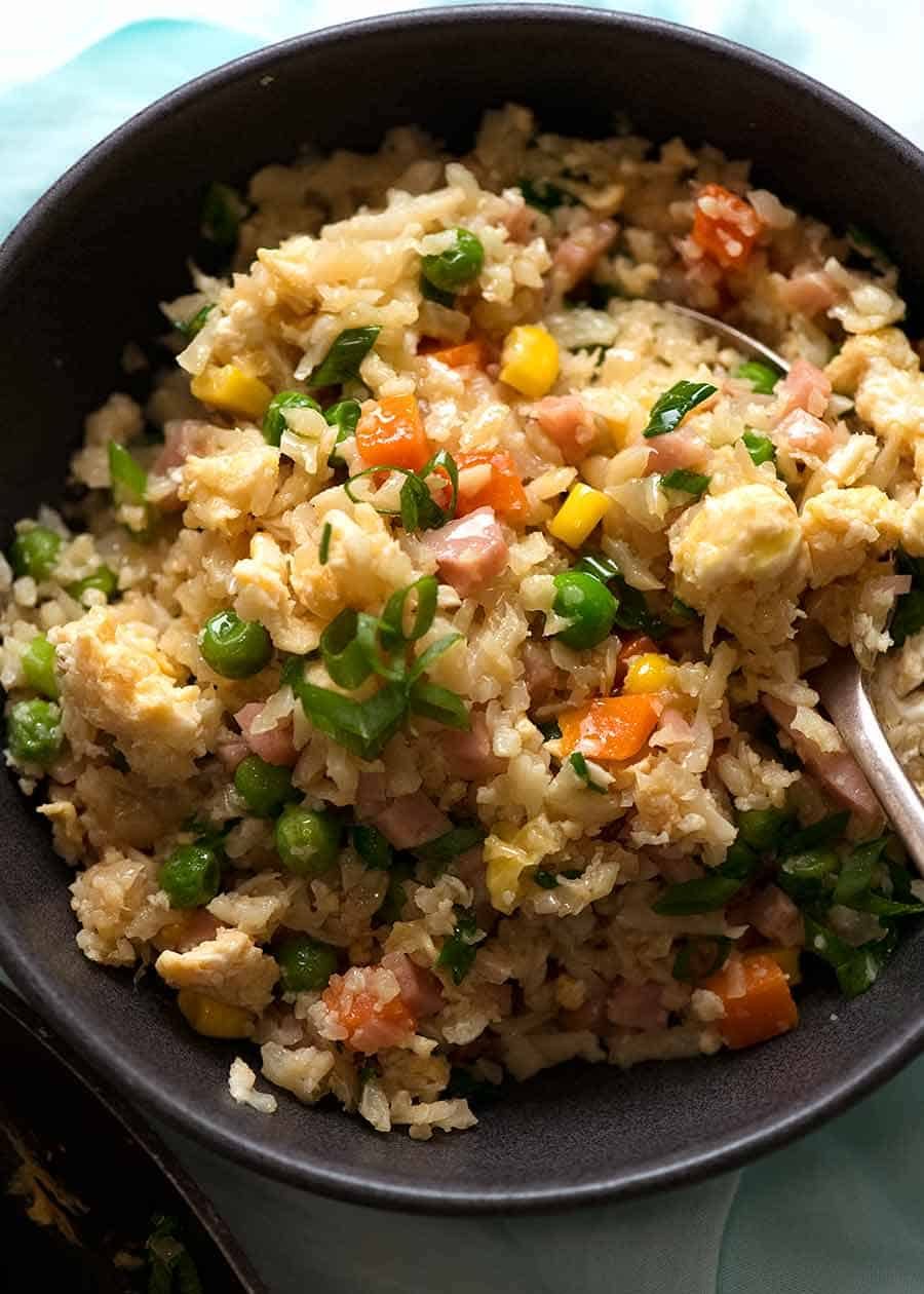 Stir-Fried Cauliflower Rice with Garlic and Mixed Vegetables