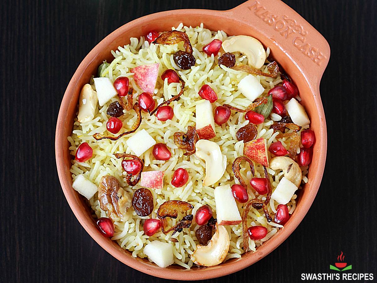 Kashmiri-style Vegetable Pulao with Saffron and Nuts