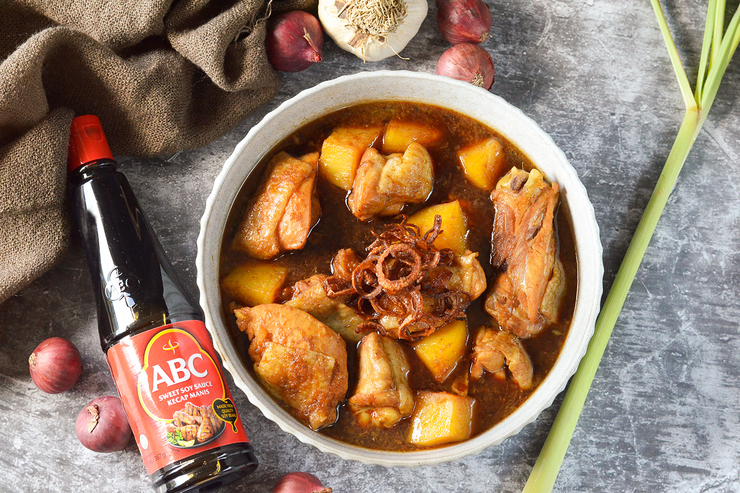 Semur-Style Braised Chicken with Indonesian Spices