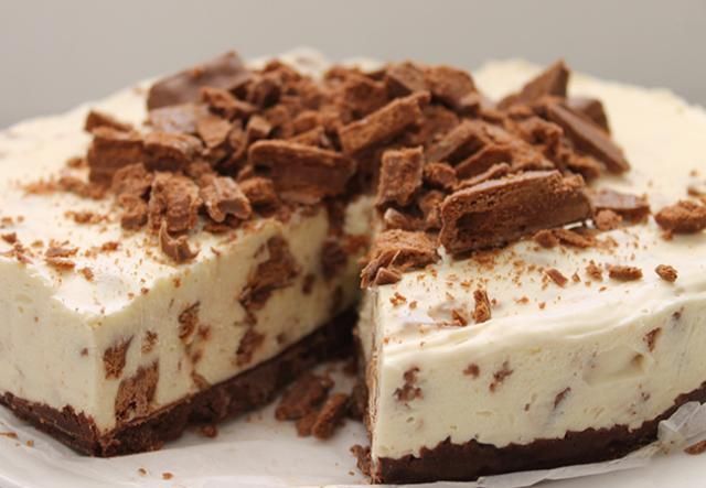 No-Bake Tim Tam Cheesecake Slice