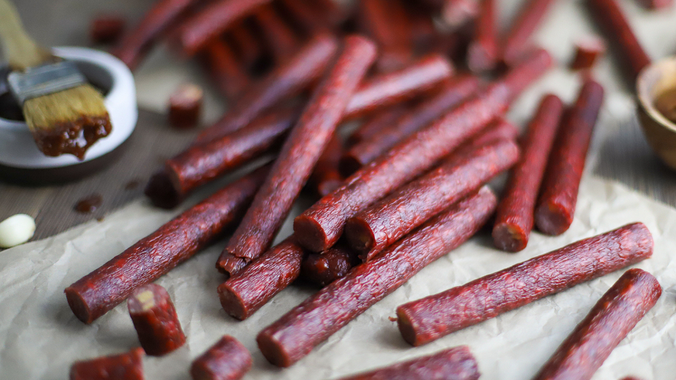 Grass-Fed Beef Jerky Snack Sticks with Spicy Smoked Paprika