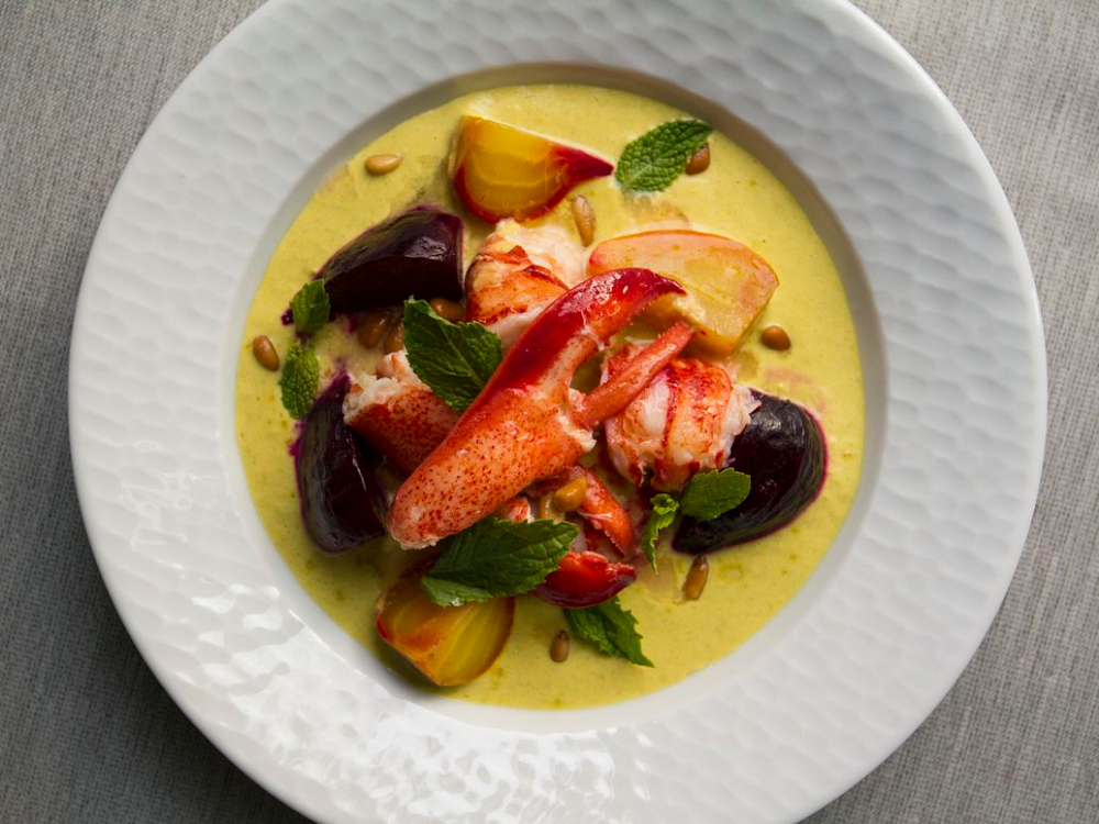 Saffron-Crusted Lobster with Asparagus