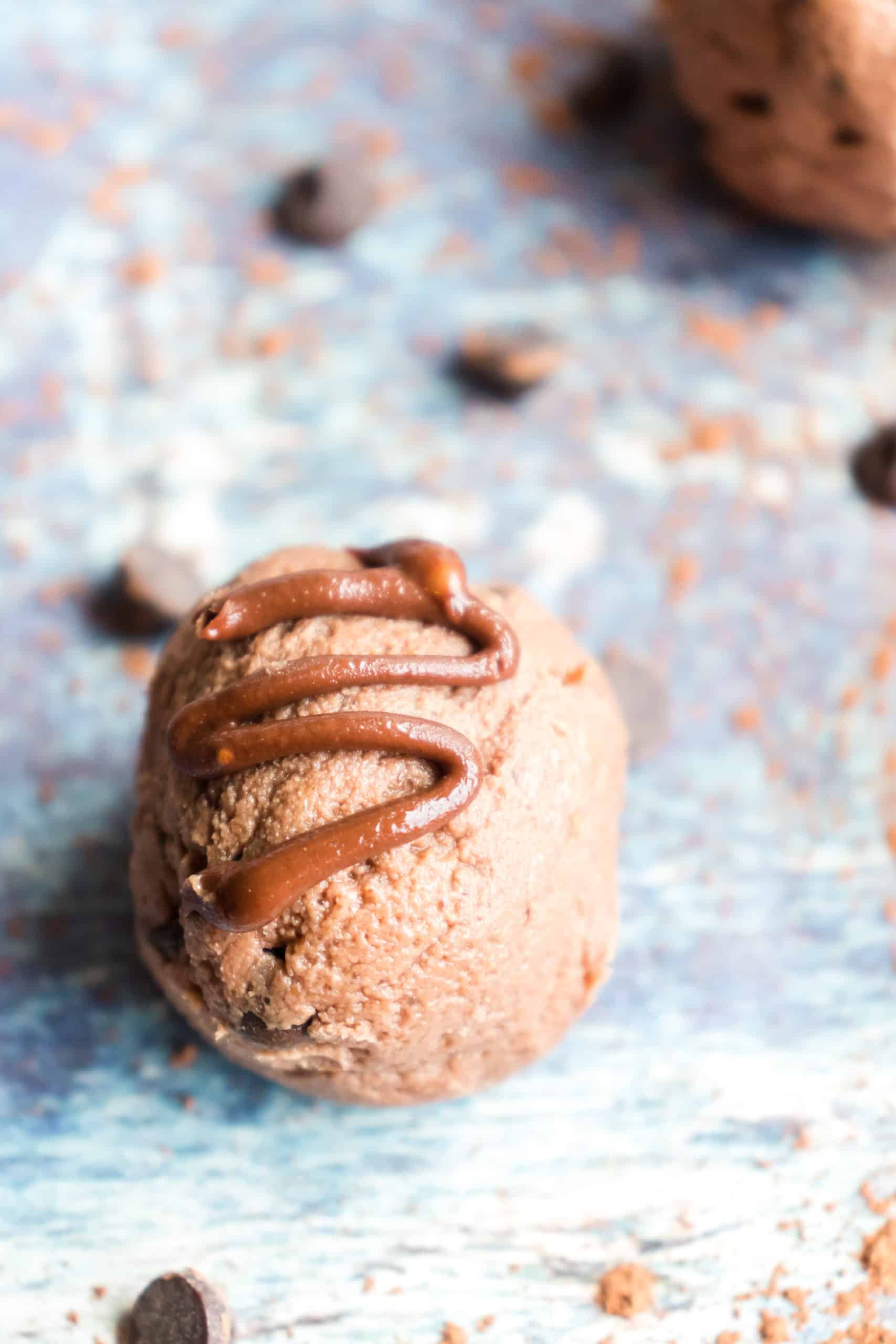 Mocha Chocolate Fat Bombs with Sea Salt