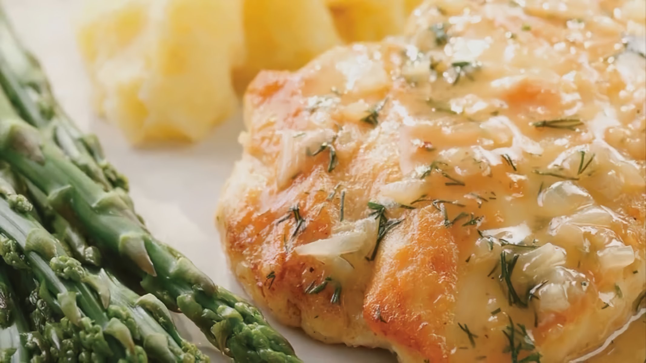 Lemon-Dill Light Chicken Breast