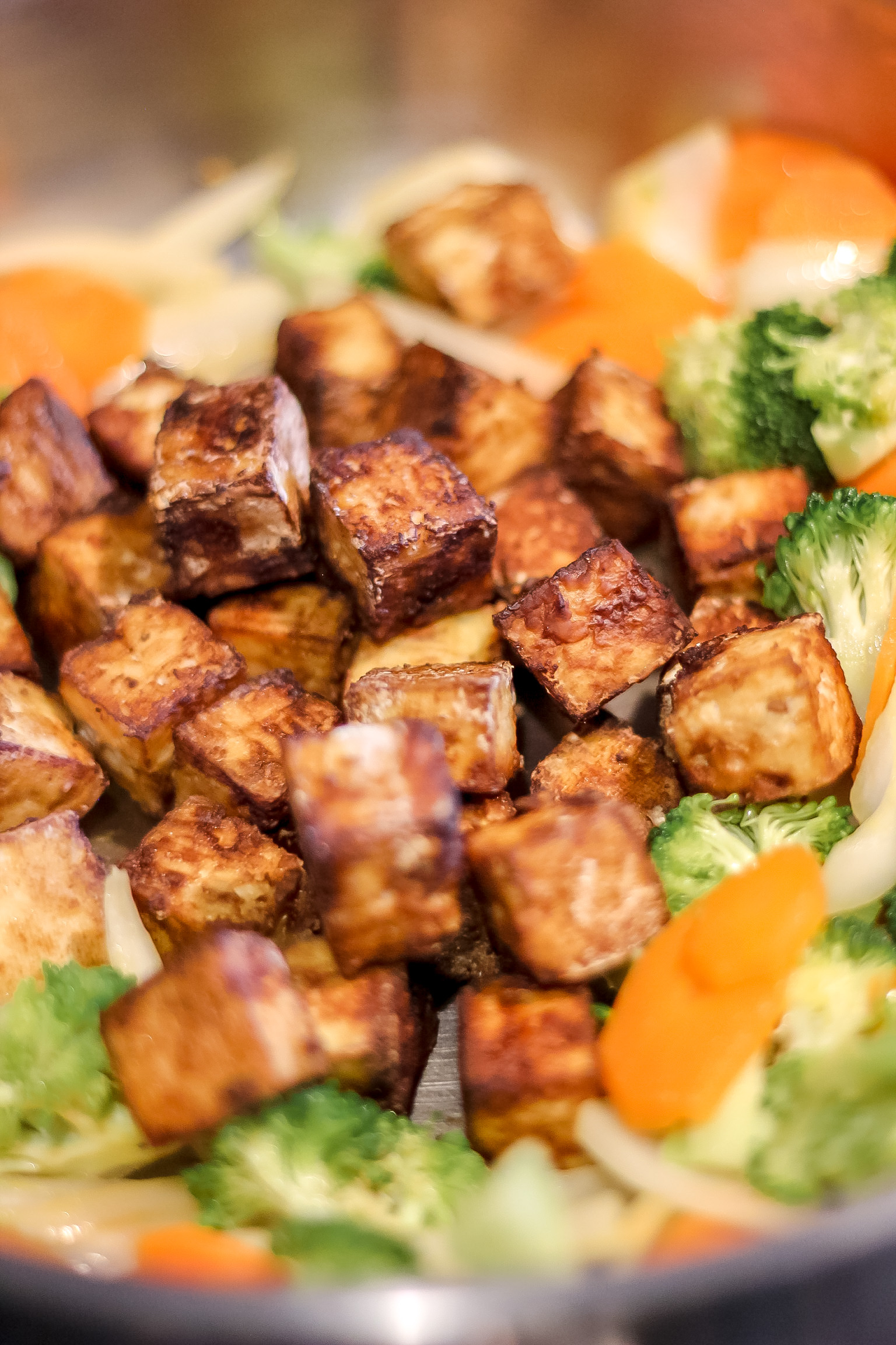 Garlic Ginger Stir-Fried Tofu with Vegetables