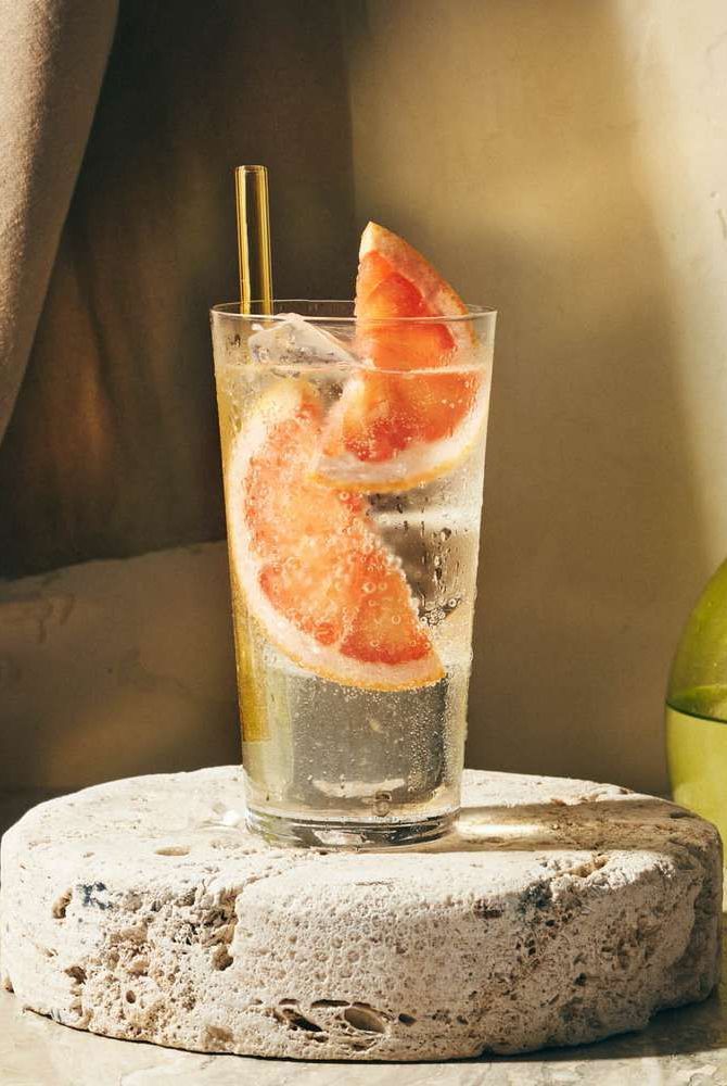 Herbal Vodka Grapefruit Collins