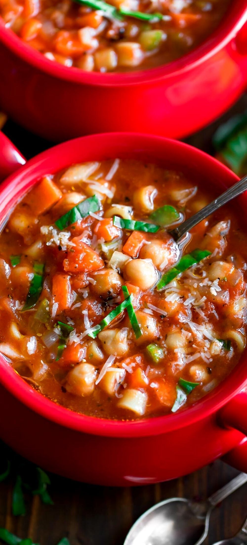 Italian Chickpea and Spinach Minestrone Soup