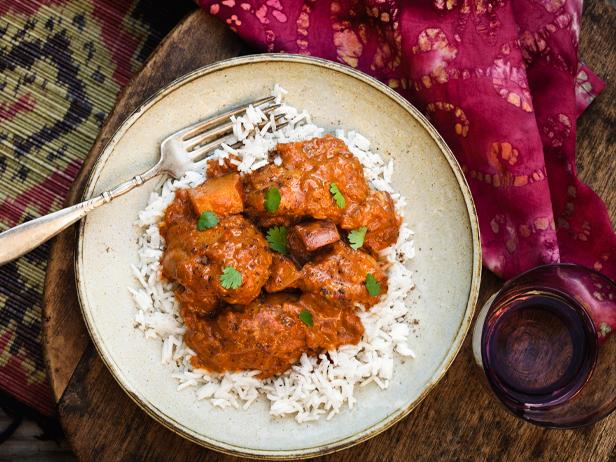 Indian-Spiced Chicken Simmered in Yogurt and Tomato