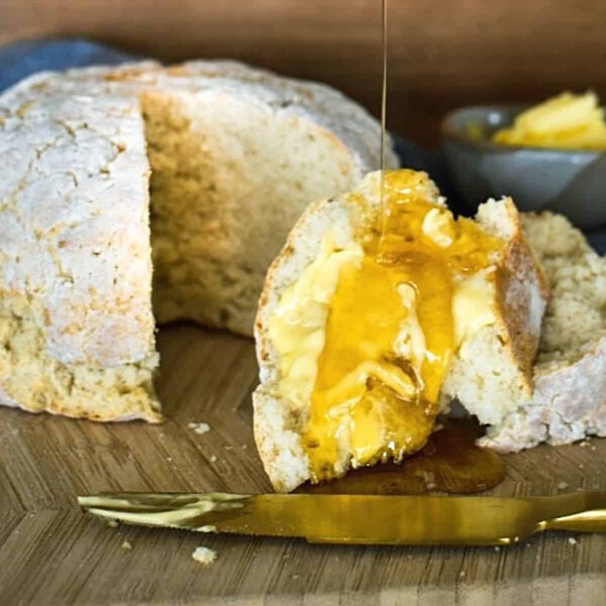 Honey-Glazed Damper Bread with Crusty Exterior