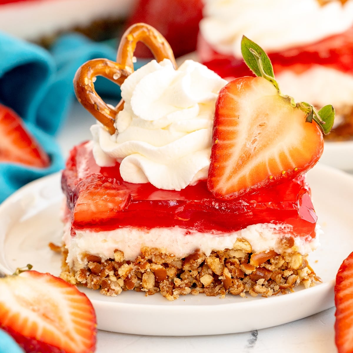 No-Bake Strawberry Pretzel Icebox Dessert