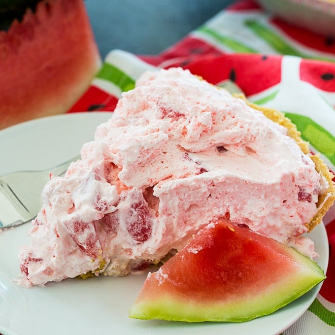 No-Bake Strawberry Cheesecake Parfait with Honey Almond Crunch