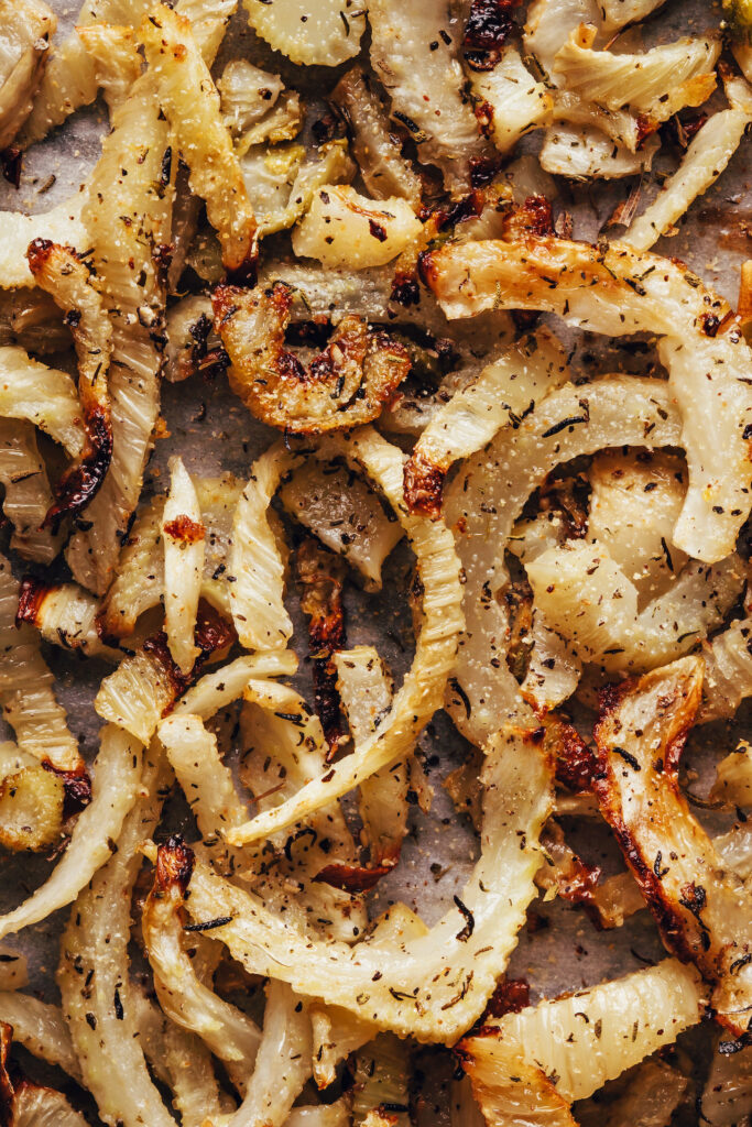 Dry-Roasted Spiced Fennel and Coriander Gujarati Snack Mix
