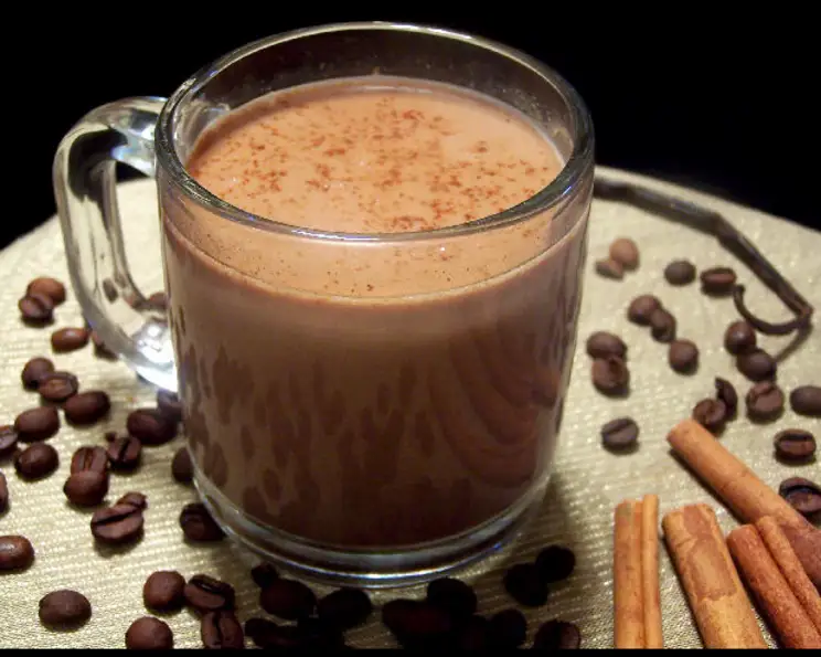 Cinnamon-Spiced Mexican Hot Chocolate Cocktail