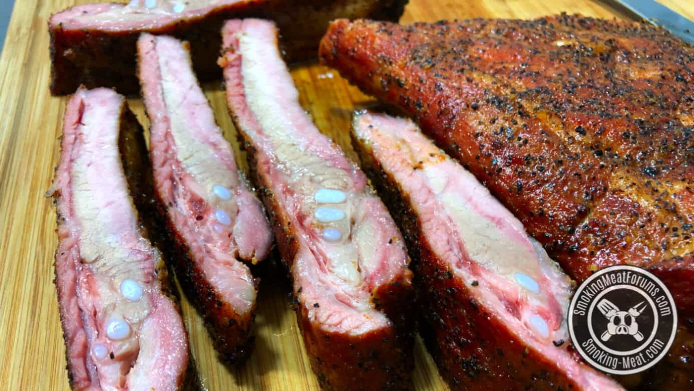 Texas-Style Smoked Pork Ribs with La Barbecue Dry Rub
