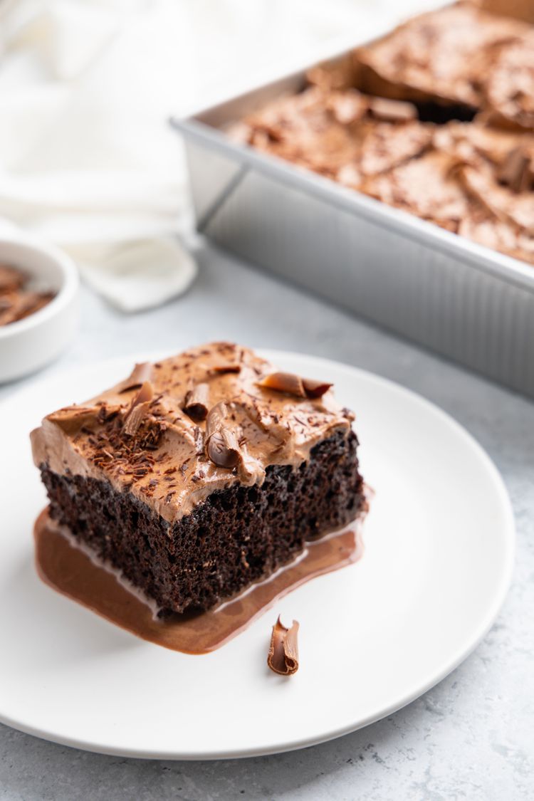 No-Bake Mexican Chocolate Tres Leches Cups