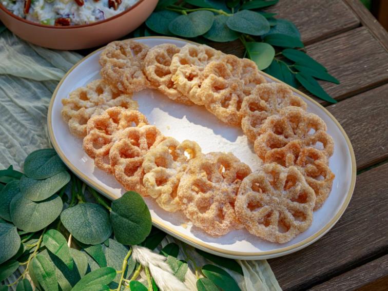 Skillet Buñuelos with Cinnamon Sugar