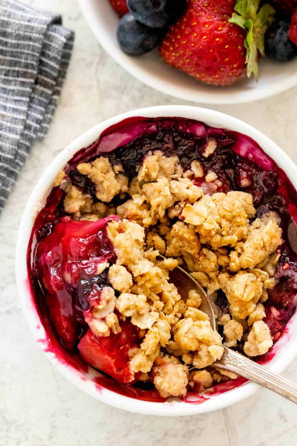 Microwave Mug Berry Crisp with Oat Topping