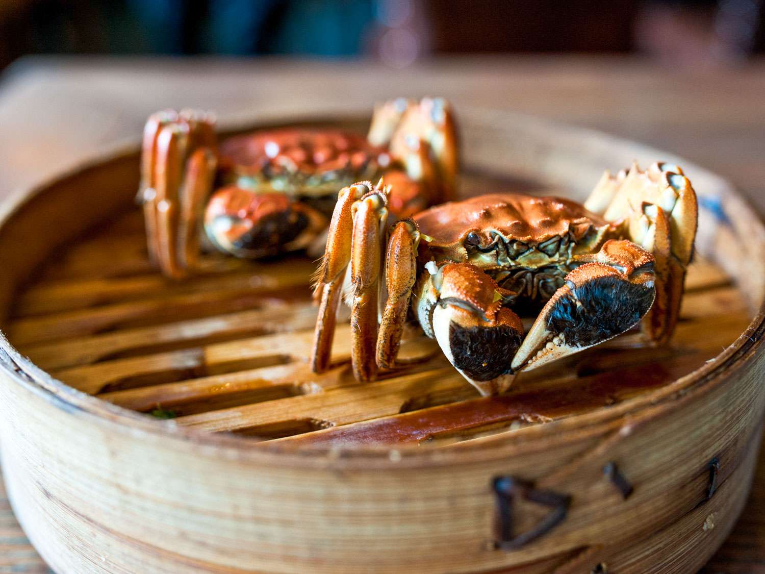 Shanghai-Style Steamed Crab with Ginger and Shaoxing Wine