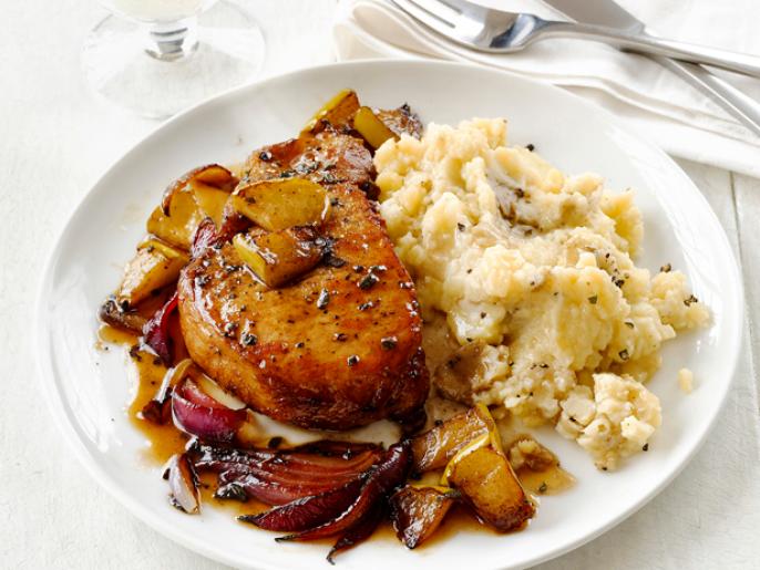 Lemon-Thyme Grilled Pork Chops with Garlic Mashed Potatoes