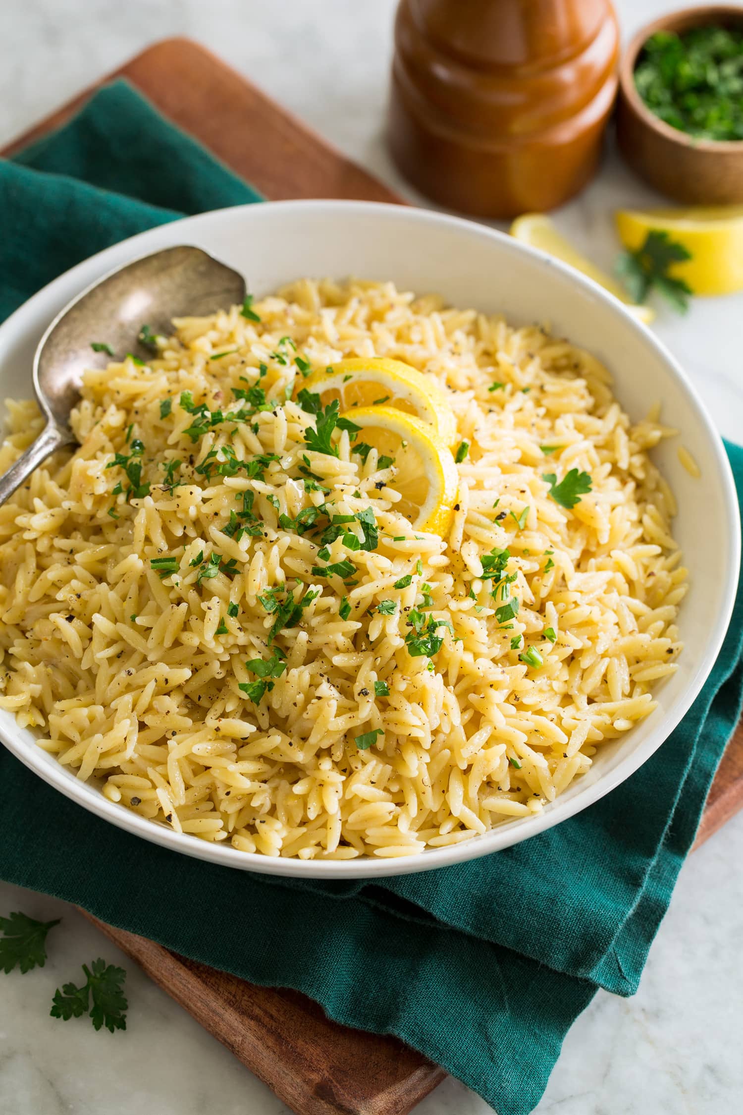 One-Pot Lemon Garlic Orzo with Spinach