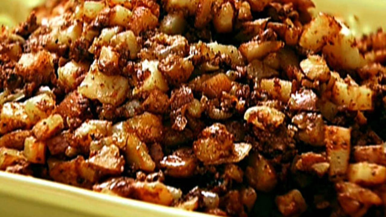 Sautéed Chorizo and Potato Skillet with Smoked Paprika