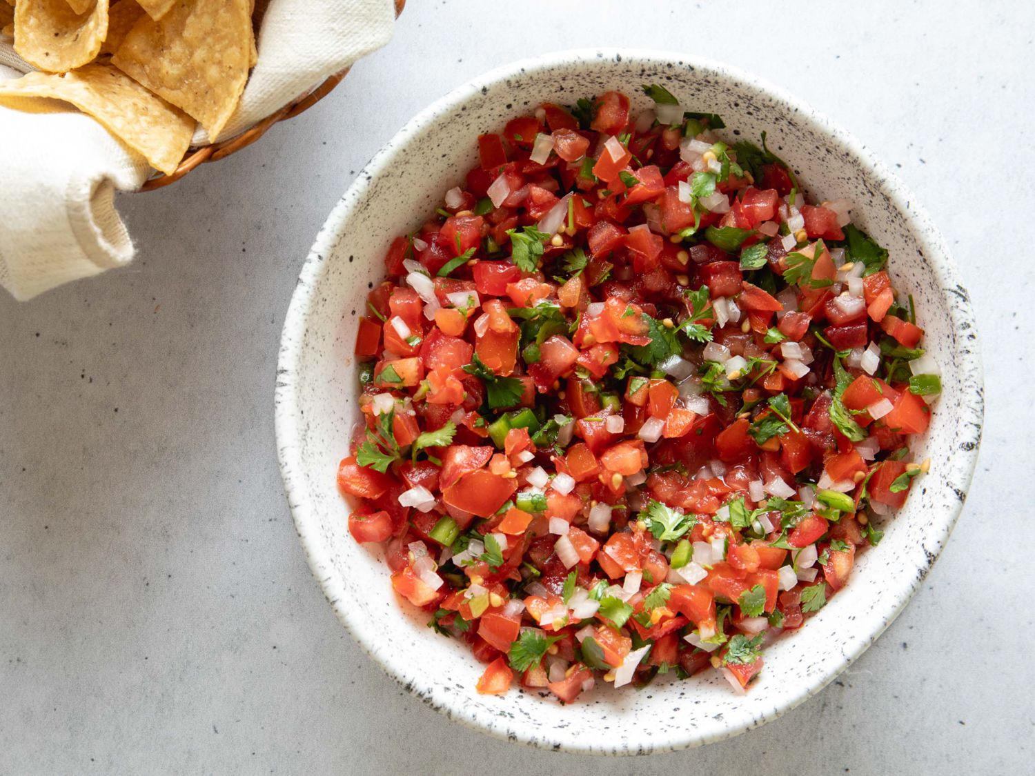 Westgate-Style Chicken Tacos with Fresh Pico de Gallo