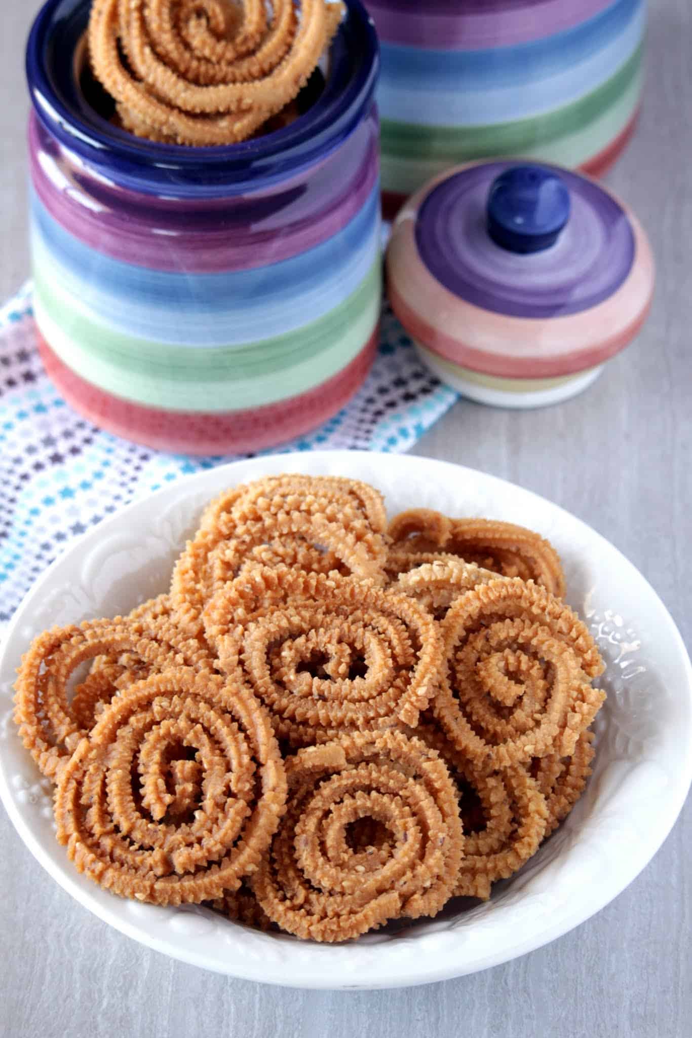 Slow-Roasted Manapparai Murukku with Spiced Chickpea Flour