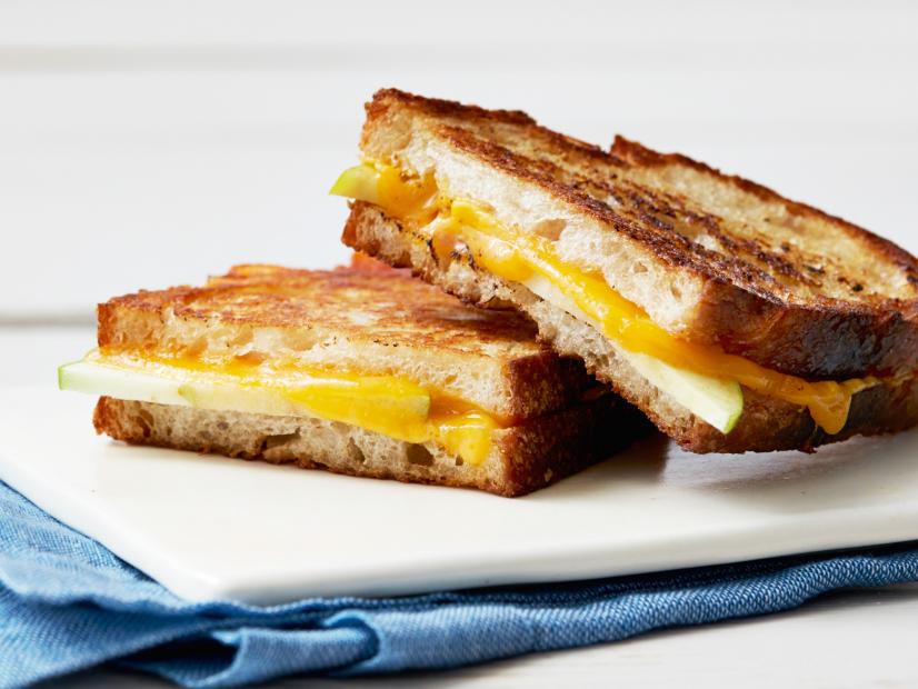 Lockport Apple and Cheddar Grilled Sandwich