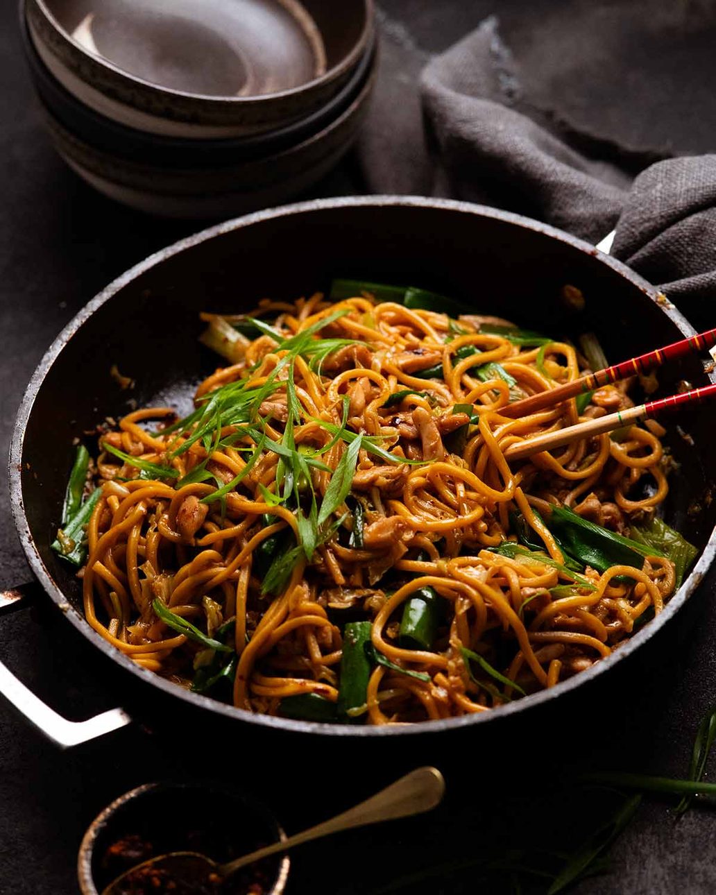 Shanghainese Stir-Fried Noodles with Scallions and Soy Sauce