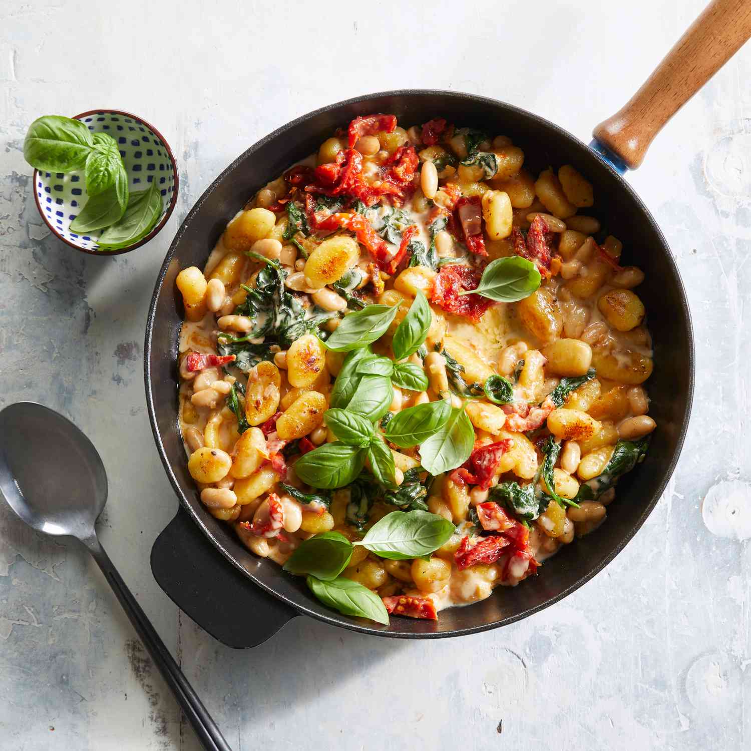 Kid-Friendly Veggie Pasta with Tomato Basil Sauce