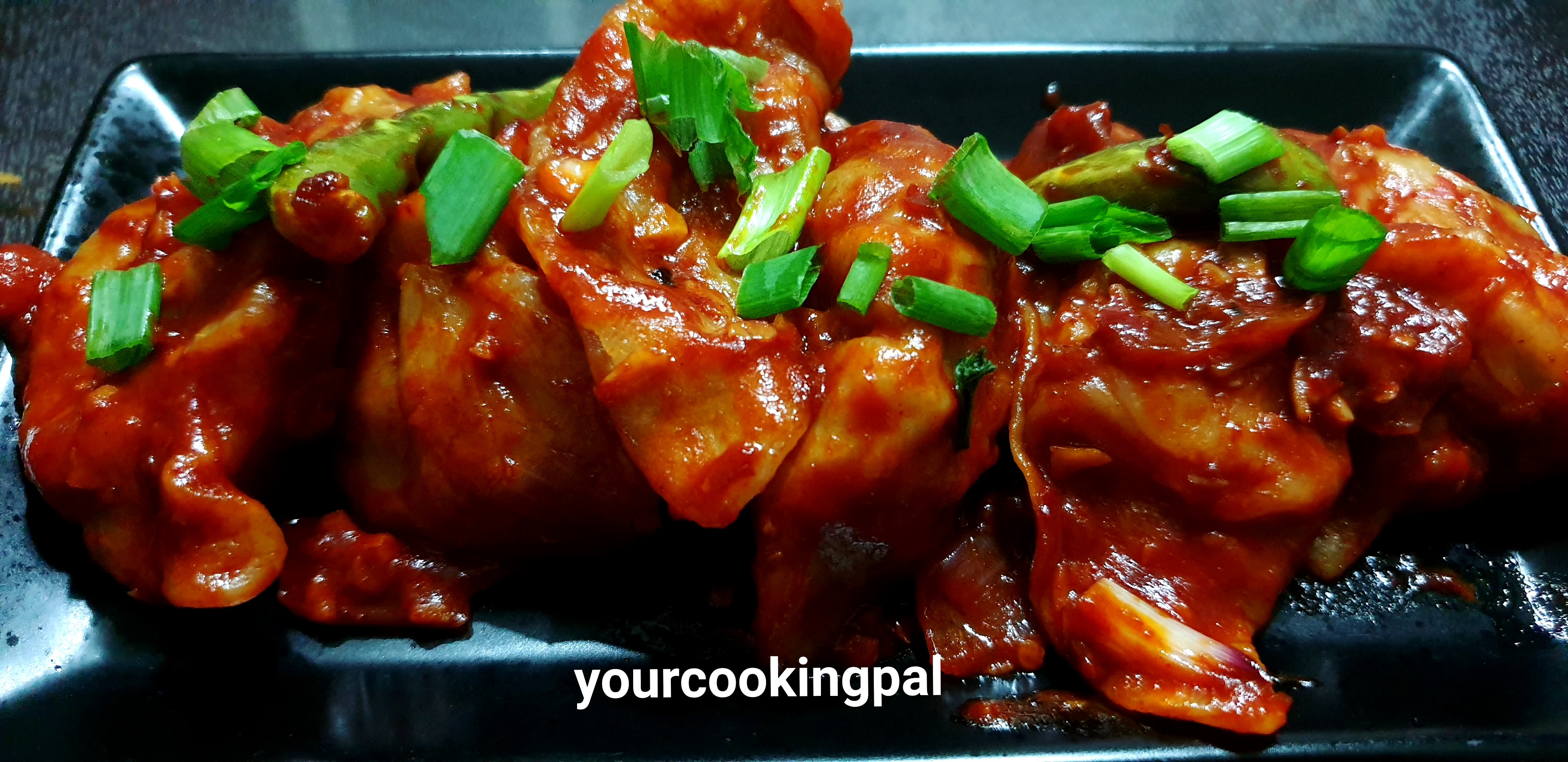 Pan-Fried Tibetan Momo with Chili Garlic Sauce