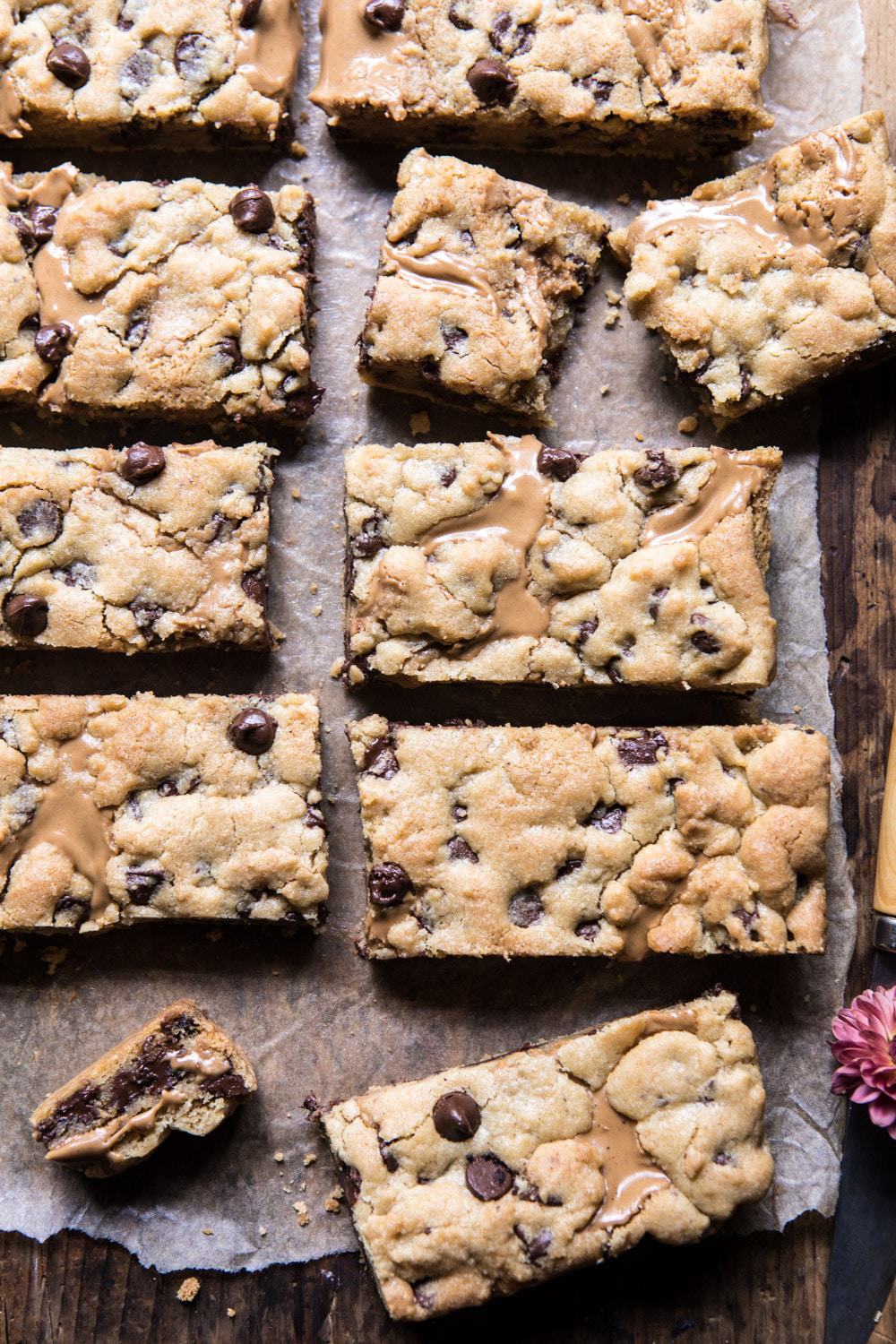 Sheet Pan Brownie Cookie Bar with Chocolate Chunks