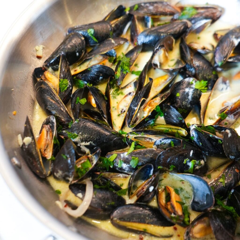 South Atlantic Mussel Stew with White Wine and Parsley