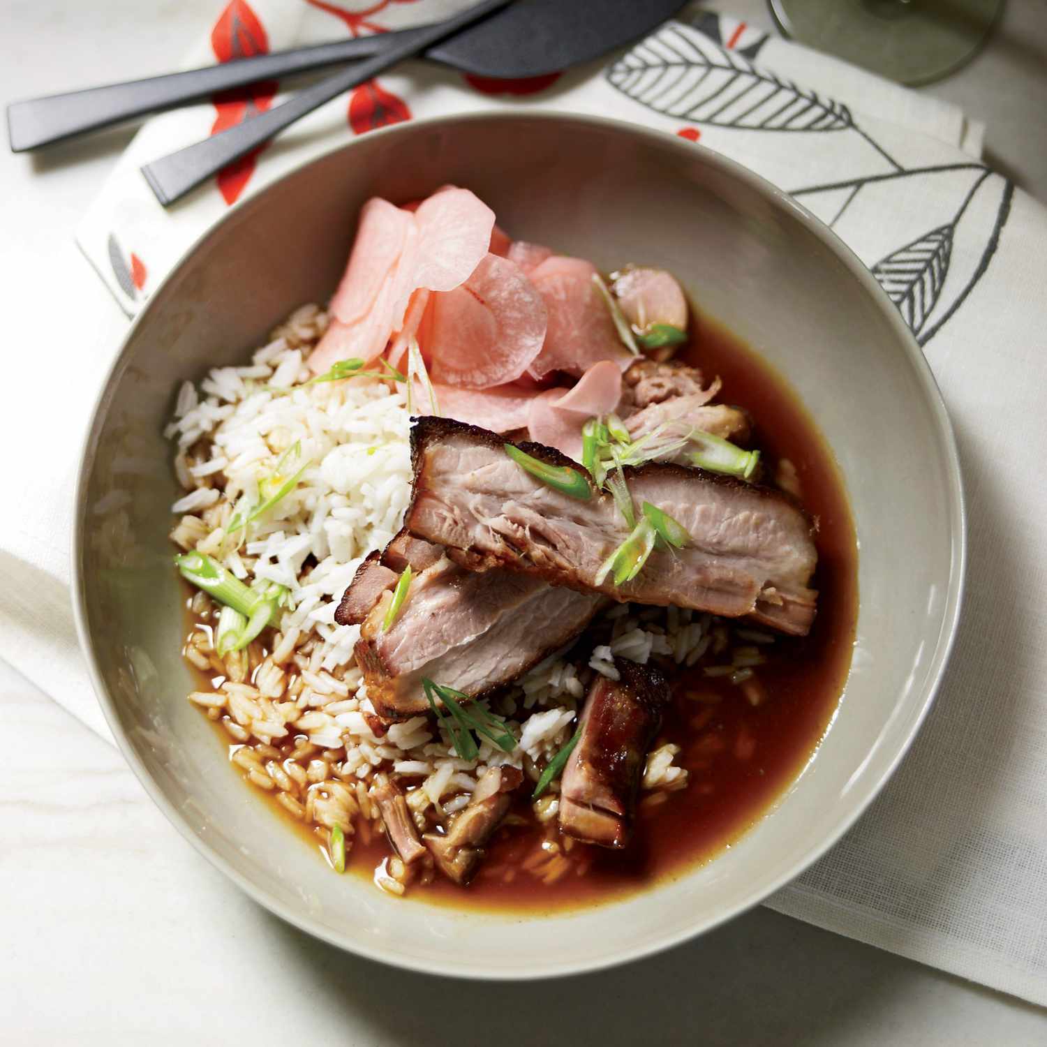 Vinegar-Braised Pork with Pickled Vegetables
