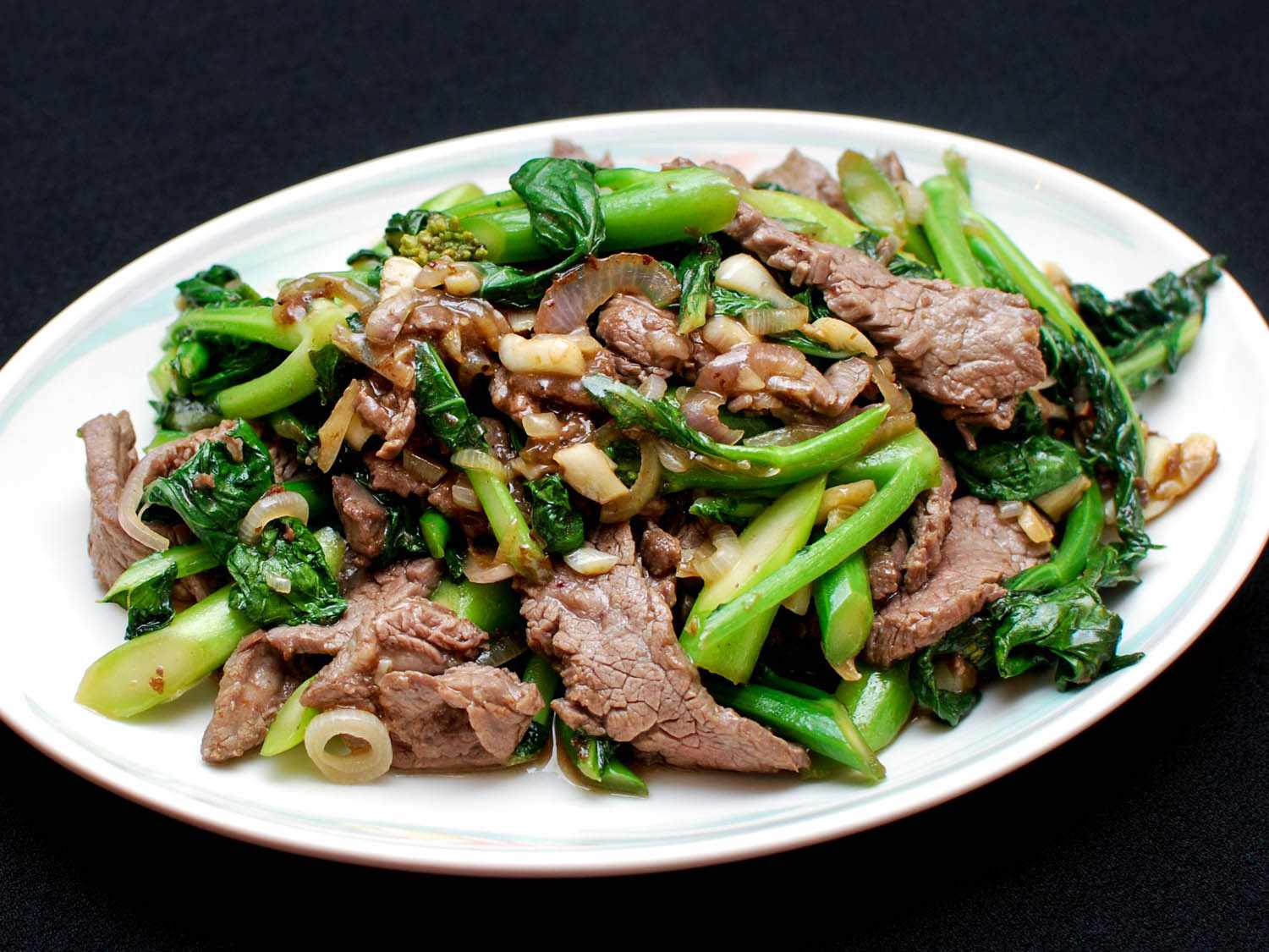 Cantonese-Style Beef and Broccoli Stir Fry