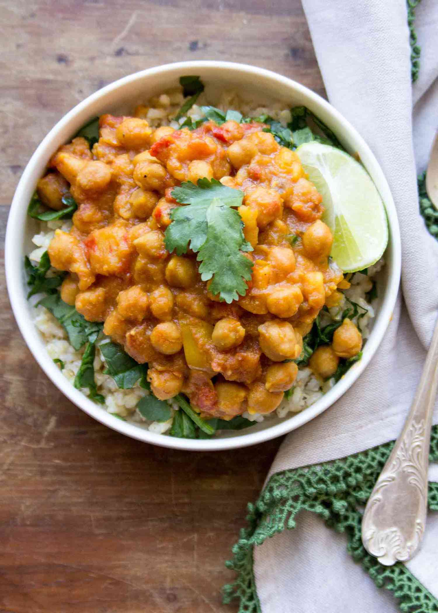 Slow-Simmered Chickpea and Spinach Curry