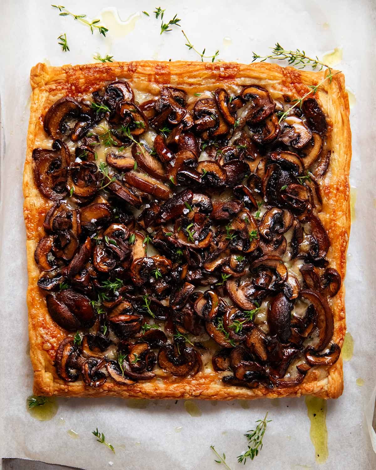 French Mushroom and Gruyère Tart with Thyme