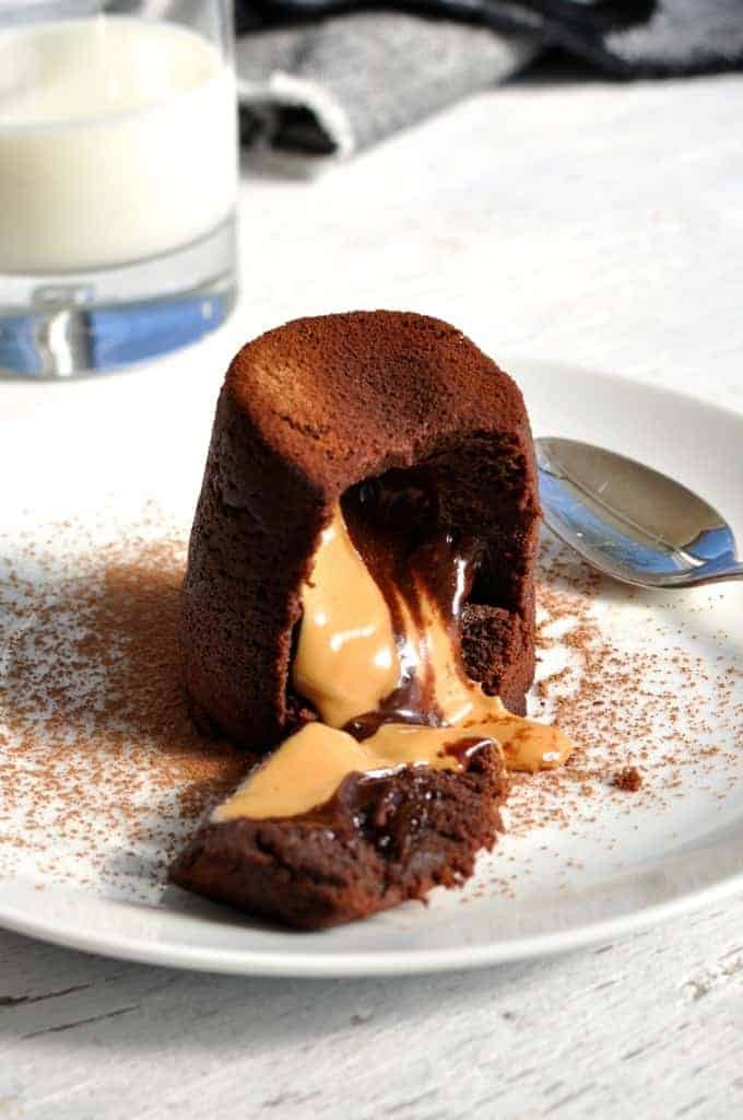 Molten Peanut Butter and Dark Chocolate Lava Cakes