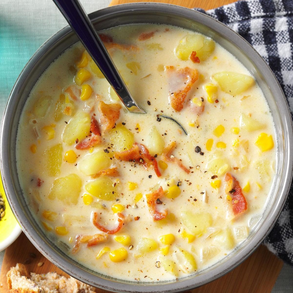Rustic Midwest Corn and Potato Chowder