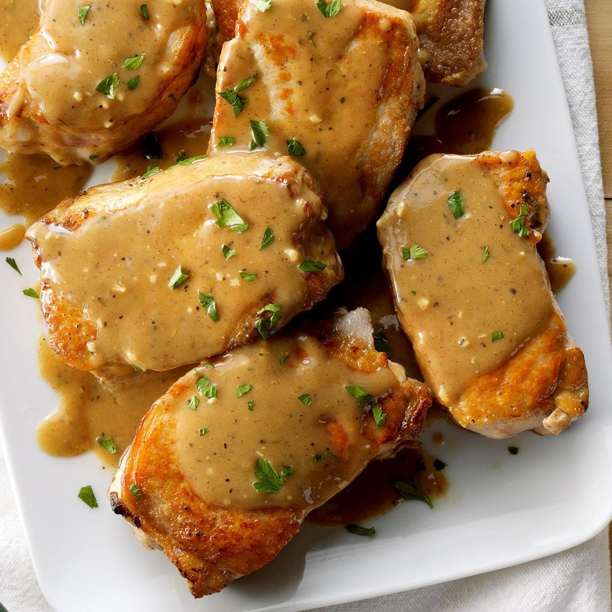 Pan-Seared Pork Chops with Midwest Apple Cider Glaze