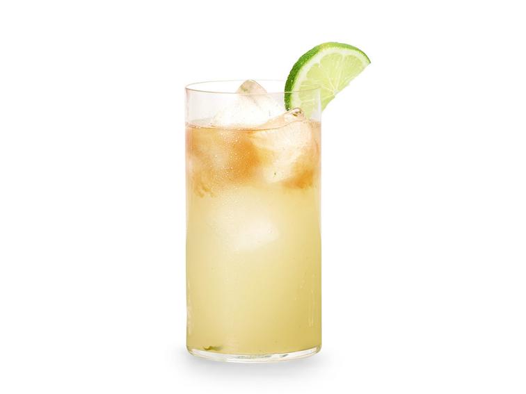 Spiced Ginger-Lime Rum Fizz