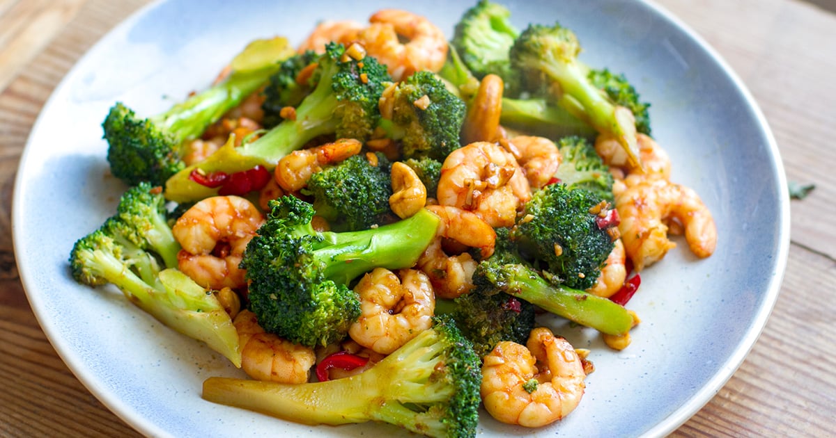 Stir-Fried Shrimp with Broccoli and Cashew