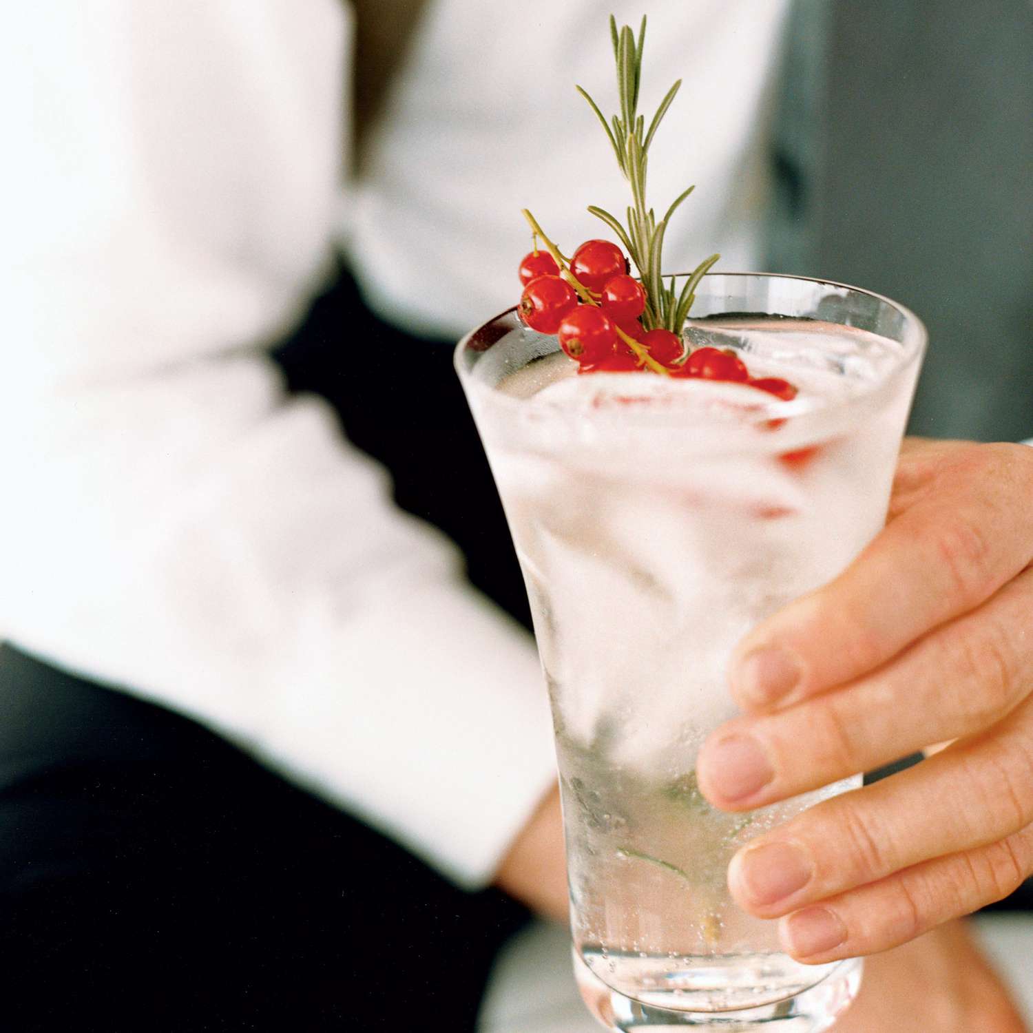 Pressed Rosemary Gin Fizz