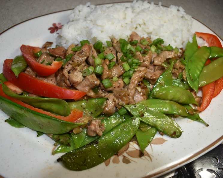 Spiced Kangaroo Stir-Fry with Native Pepperberries and Snap Peas