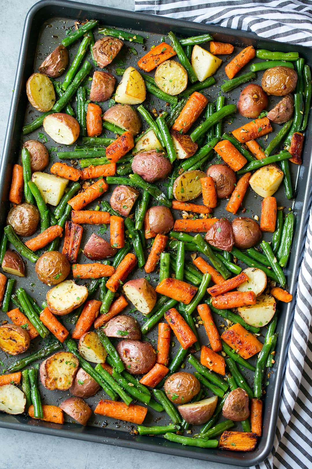 Rustic Sheet Pan Roasted Vegetables with Garlic and Thyme