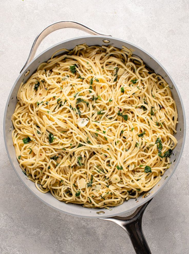 2-Tbsp Garlic Herb Pasta with 5-Clove Base