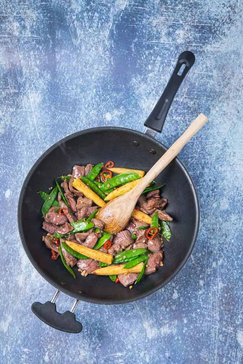 Spiced Kangaroo Stir-Fry with Native Pepperberry and Quandong Sauce